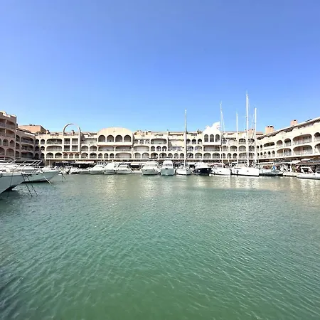 Appartement Hyealb - Pour 3 Personnes Sur Le Port D'hyères *